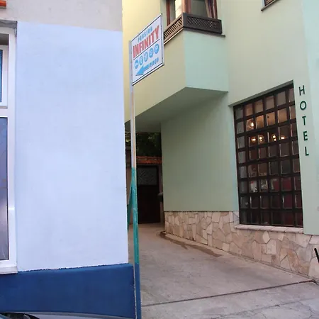 Pansion Infinity 3* Mostar