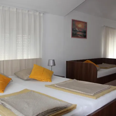 Pansion Infinity 3* Μόσταρ